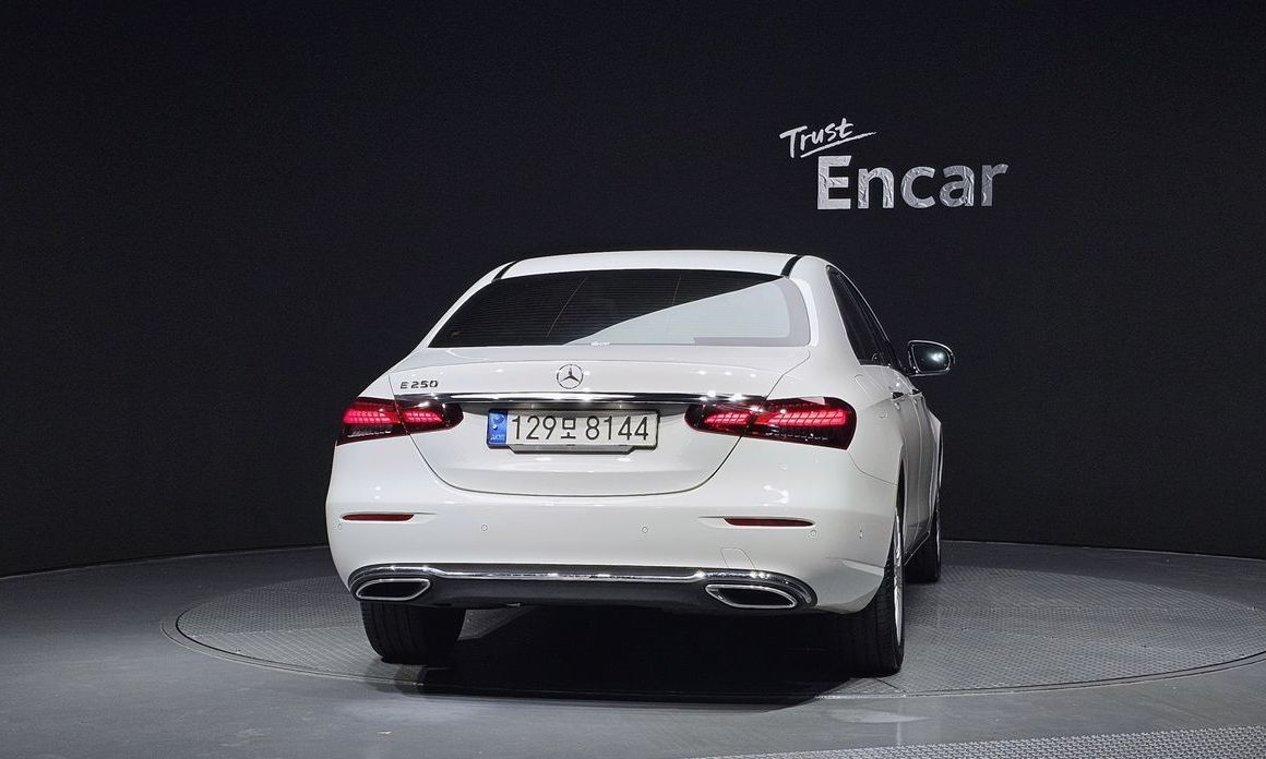 Mercedes-Benz E-Class E250 Exclusive, 2022