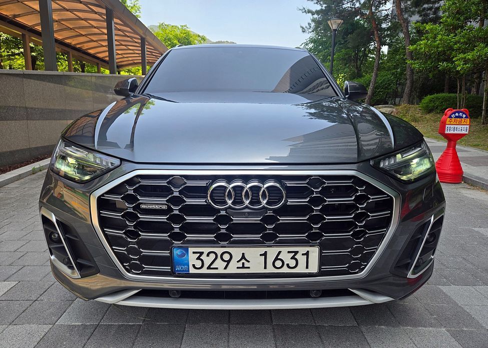 Audi Q5 45 TFSI Quattro Premium, 2021