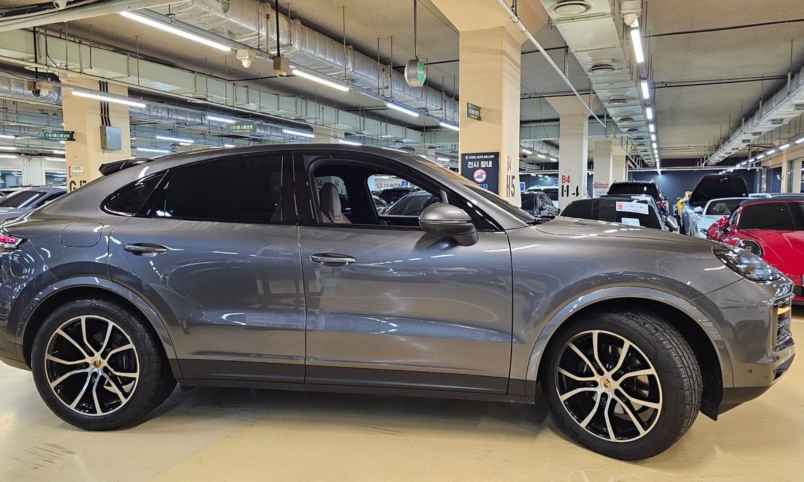 Porsche Cayenne 3.0 Coupe, 2024