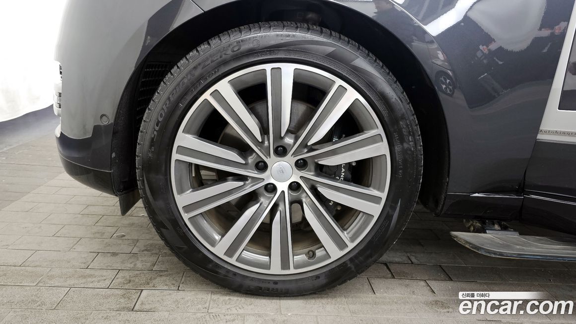 Land Rover Range Rover P530 Autobiography, 2024