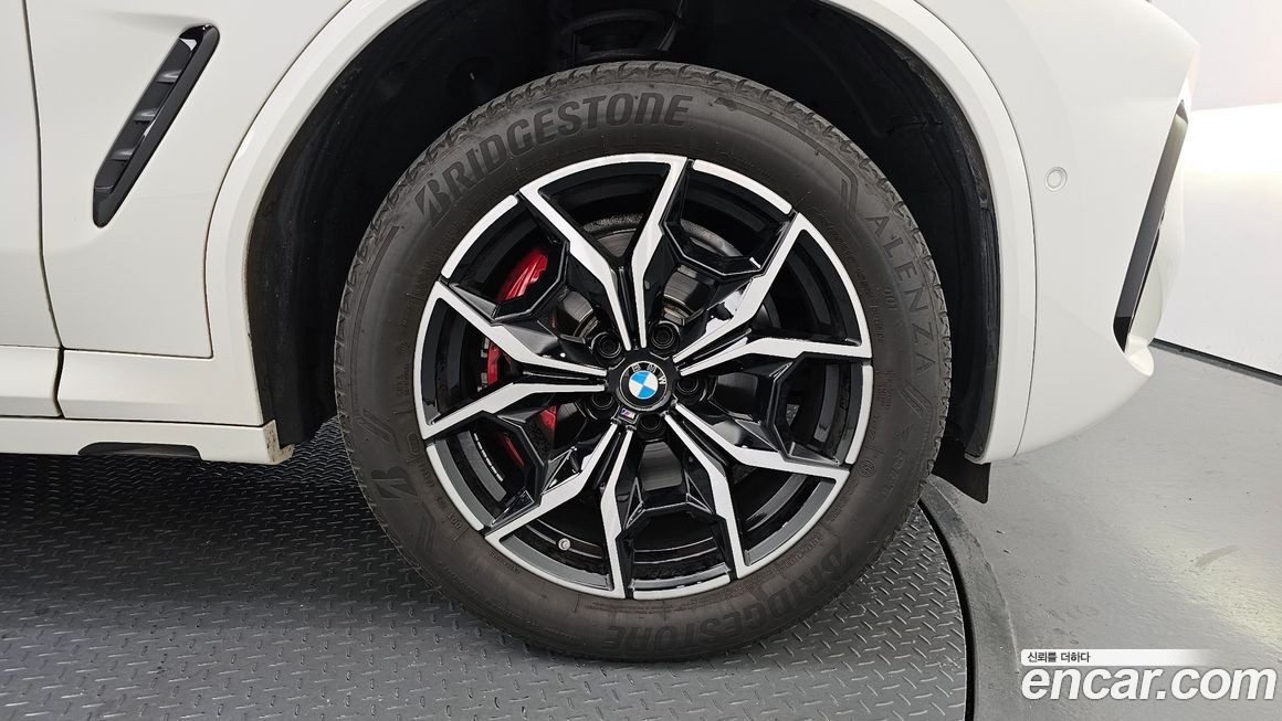 BMW X4 xDrive20i M Sports Pro, 2023