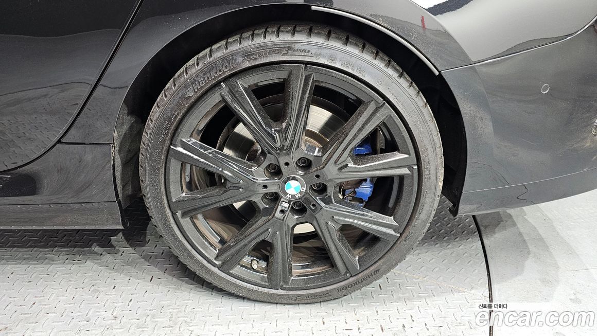 BMW 2-Series M235i xDrive, 2022