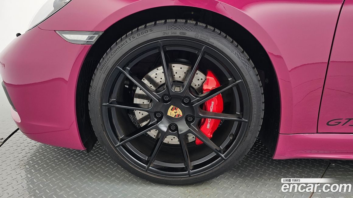 Porsche 718 4.0 GTS, 2024