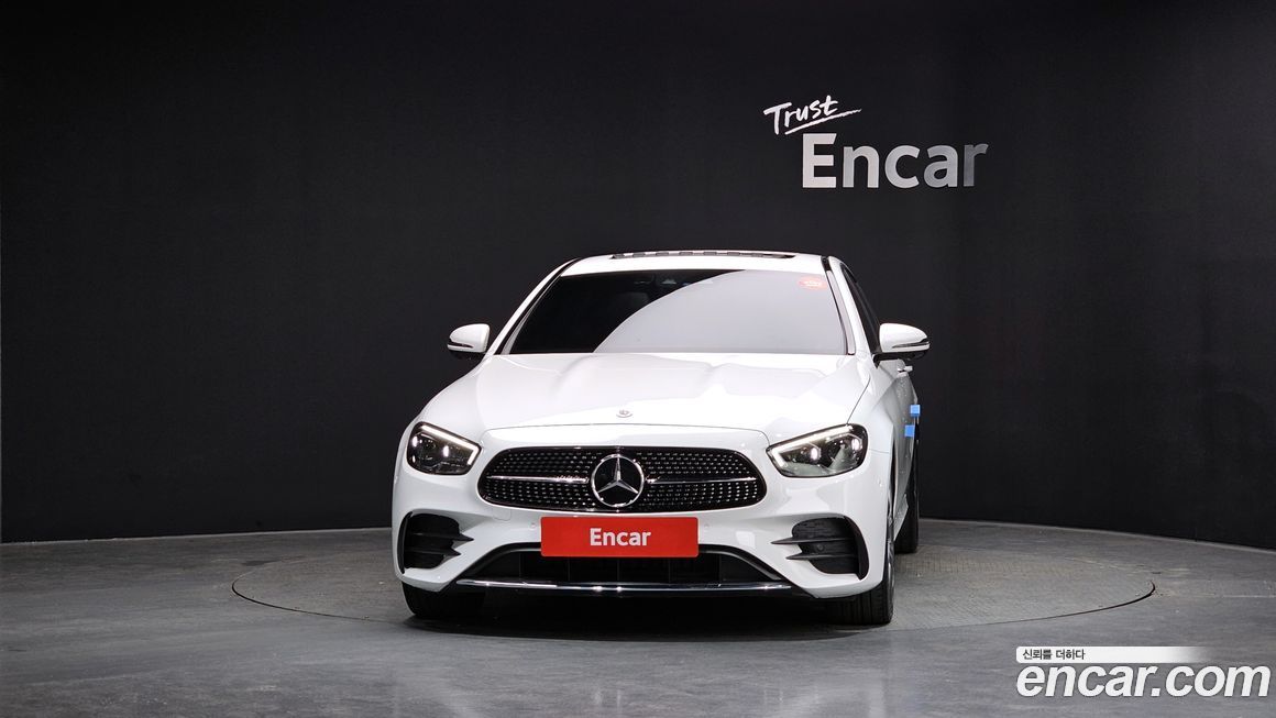 Mercedes-Benz E-Class E220d 4MATIC AMG Line, 2022