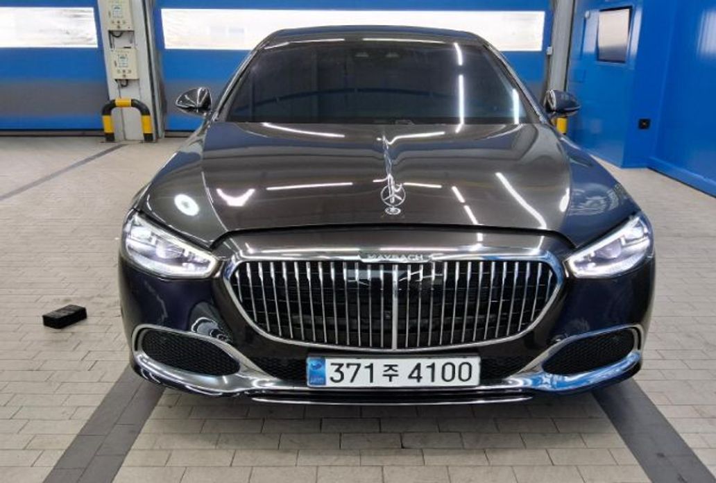 Mercedes-Benz S-Class Maybach S580 4MATIC, 2023