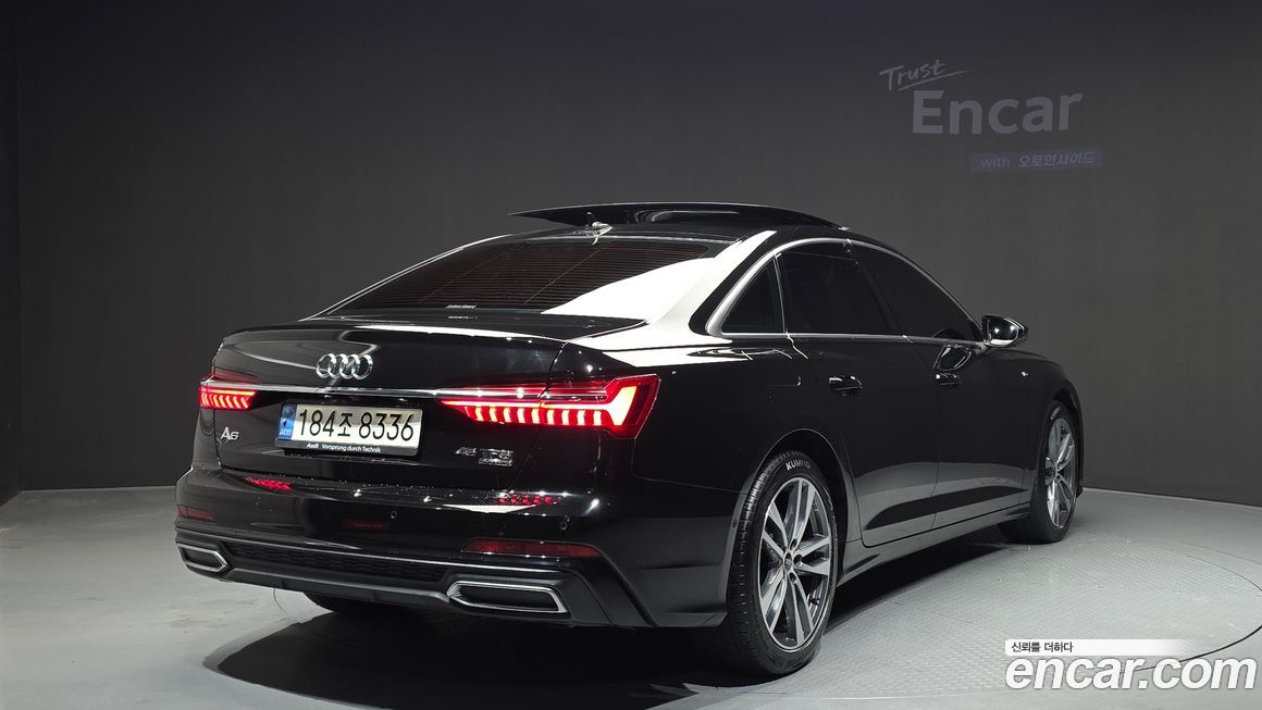 Audi A6 45 TFSI Quattro Premium, 2022