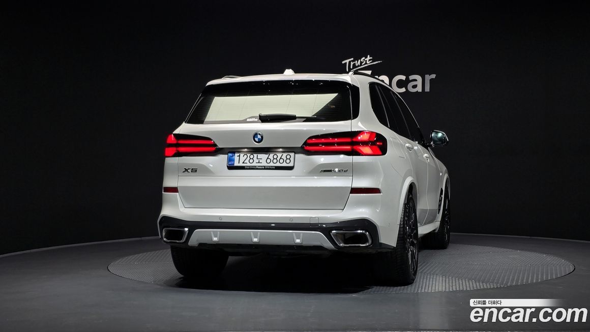 BMW X5 xDrive 30d M Sport, 2025