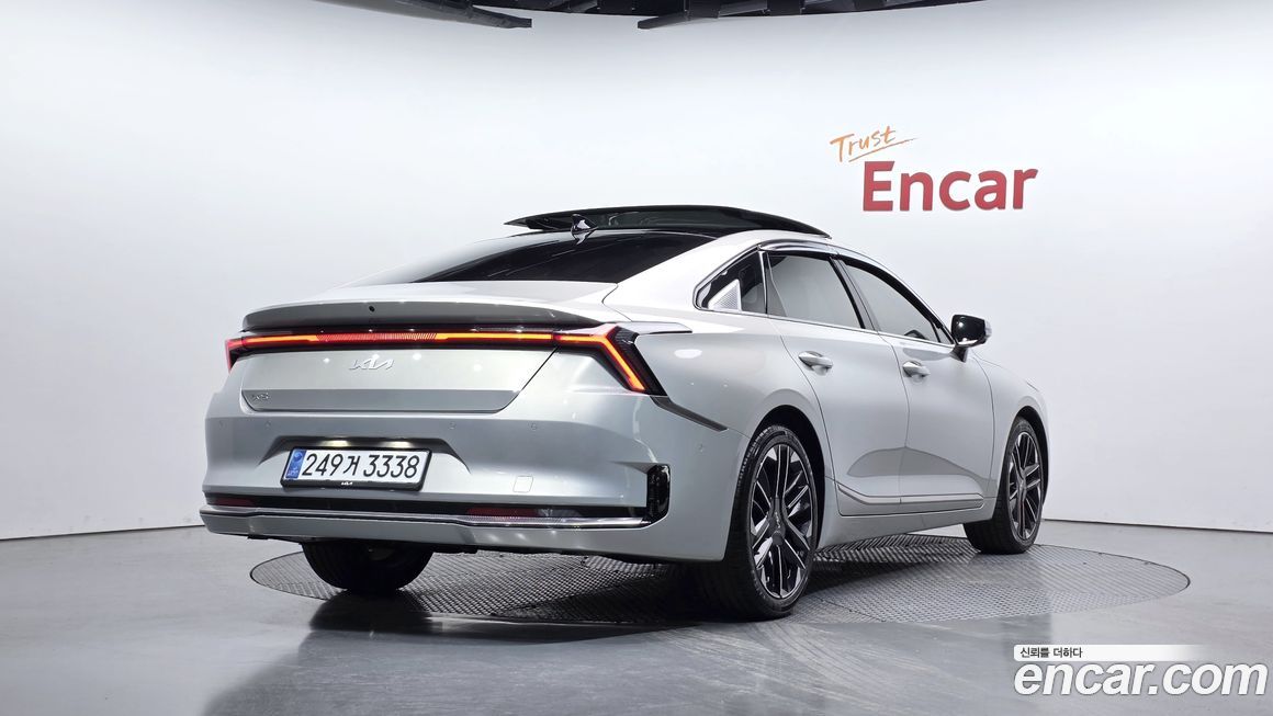 Kia K8 2.5 Gasoline 2WD, 2025