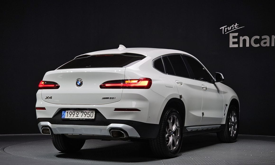 BMW X4 xDrive20i xLine, 2023