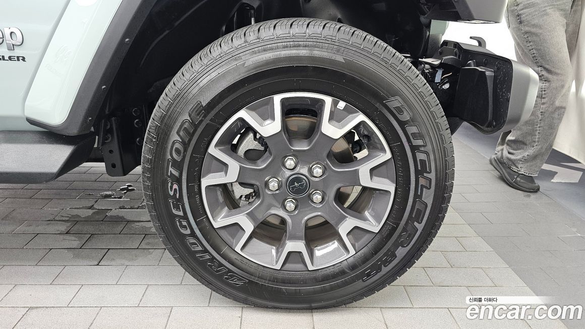 Jeep Wrangler 2.0 Sahara Power Top 4Door, 2024