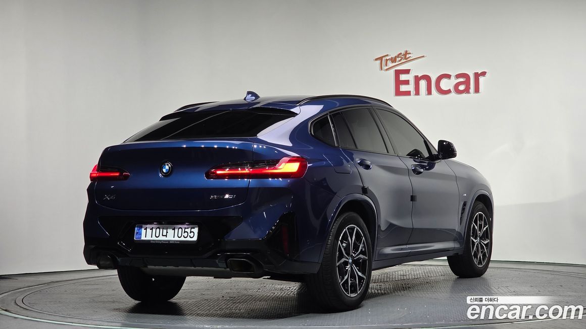 BMW X4 xDrive20i M Sports Pro, 2022