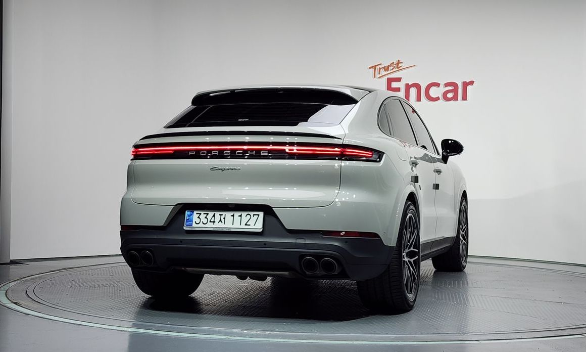 Porsche Cayenne 3.0 Coupe, 2024
