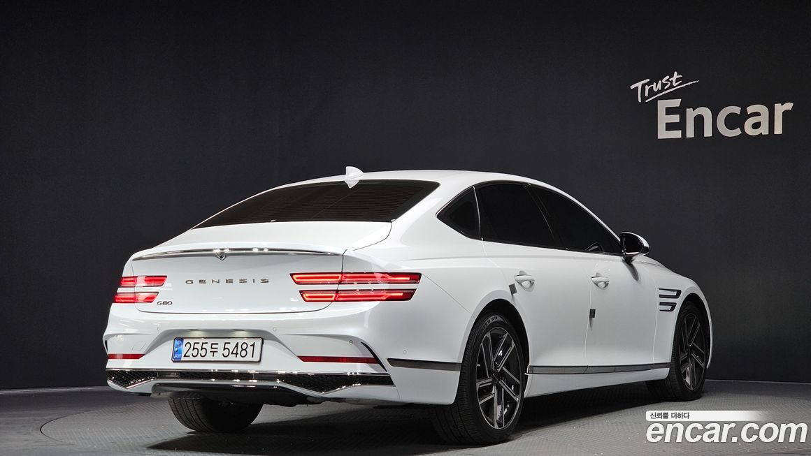 Genesis G80 Gasoline 2.5 Turbo 2WD, 2025