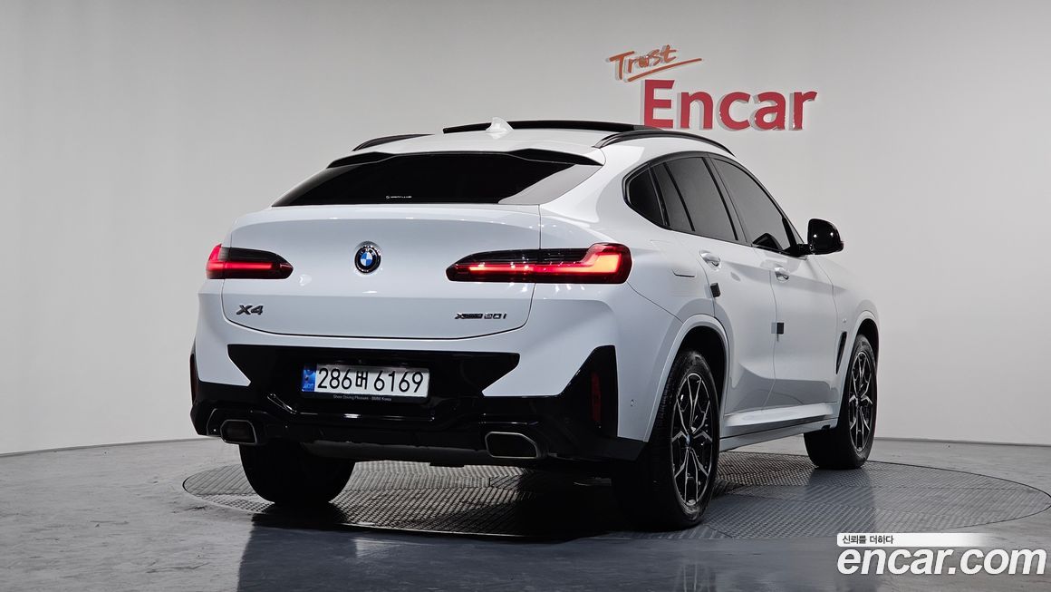 BMW X4 xDrive20i M Sport, 2022
