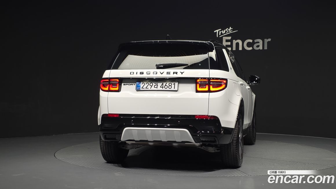 Land Rover Discovery Sport P250 Dynamic SE, 2025