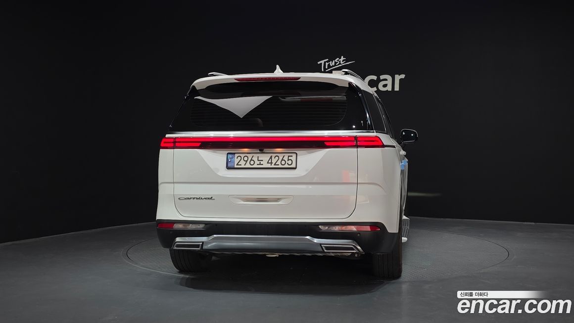 Kia Carnival 9-Seater Signature, 2021