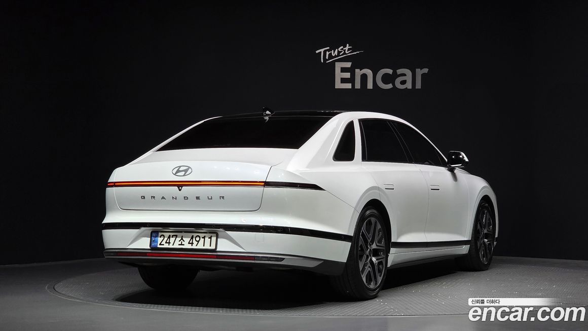 Hyundai Grandeur 2,5 Gasoline 2WD, 2023