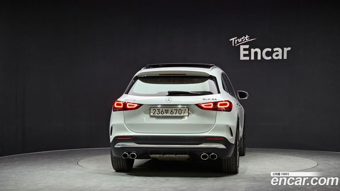 Mercedes-Benz GLA-Class GLA45 AMG 4MATIC+, 2022