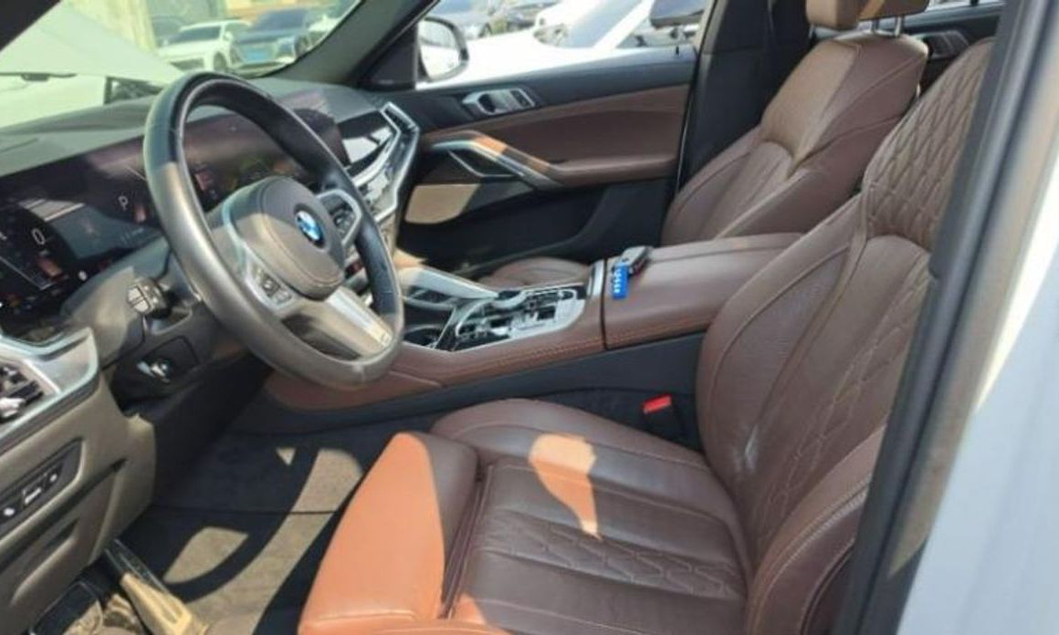 BMW X6 xDrive40i M Sport, 2024