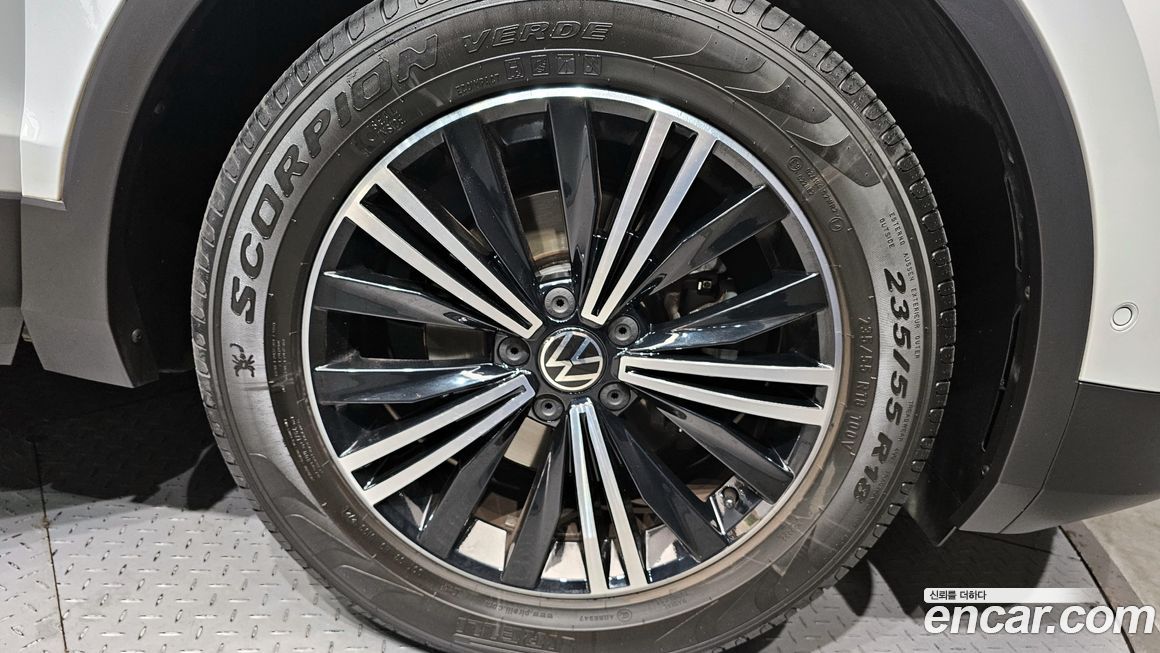 Volkswagen Tiguan 2.0 TDI Premium, 2022