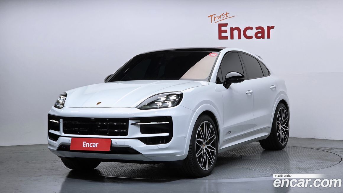 Porsche Cayenne 4.0 GTS Coupe, 2025