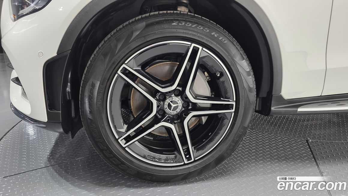 Mercedes-Benz GLC-Class GCL300 4MATIC Coupe, 2023