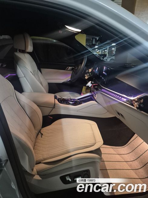 BMW X6 xDrive40i M Sport, 2025