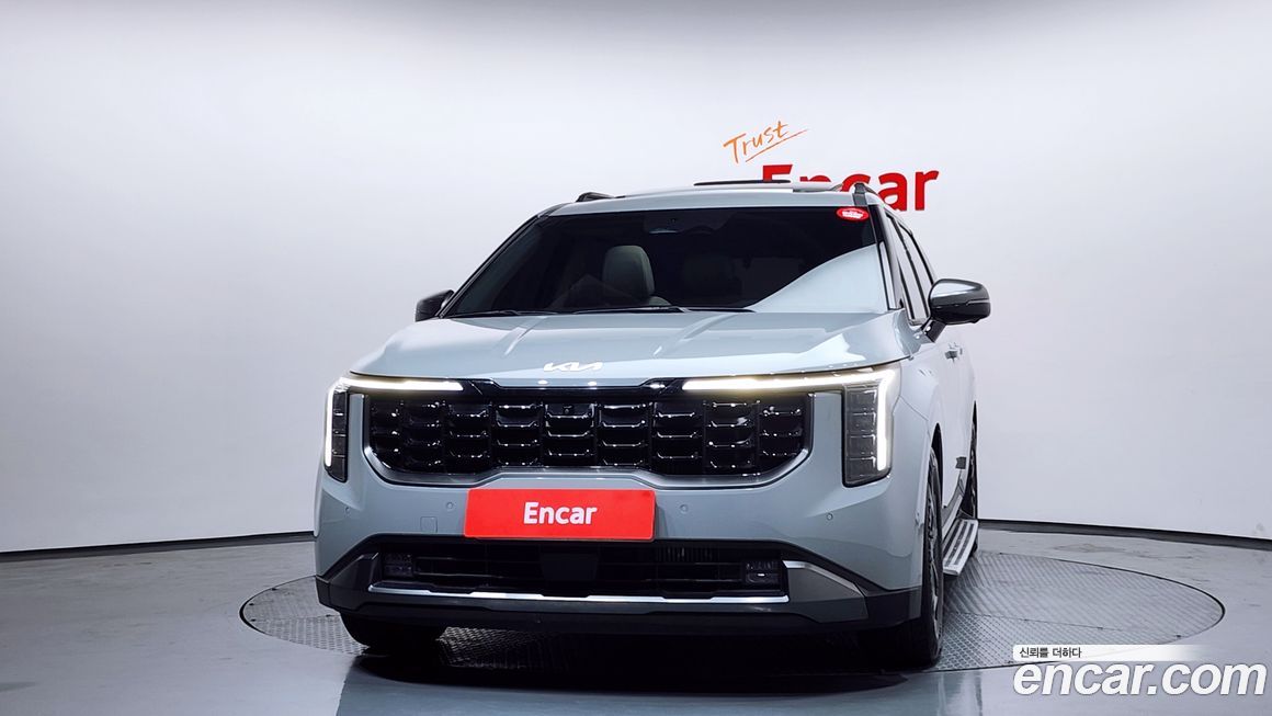 Kia Carnival 7-Seater Gravity, 2025