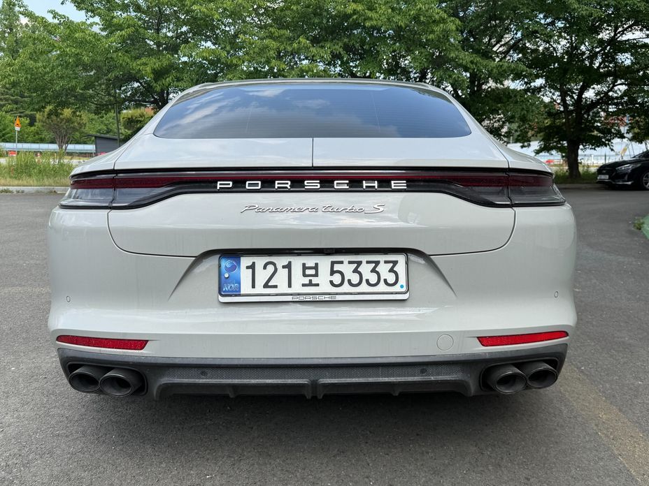 Porsche Panamera 4.0 Turbo S, 2021