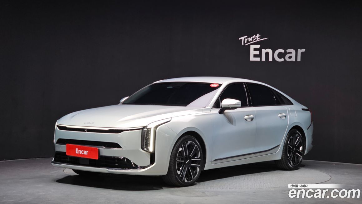 Kia K8 2.5 Gasoline 2WD, 2025