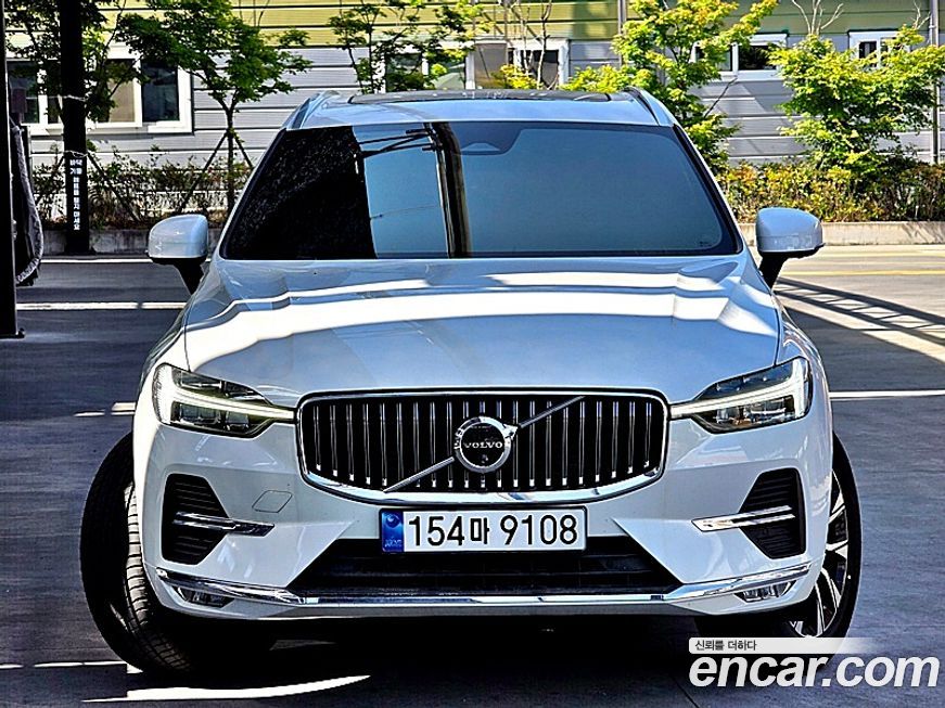 Volvo XC60 B5 Ultimate Bright, 2024