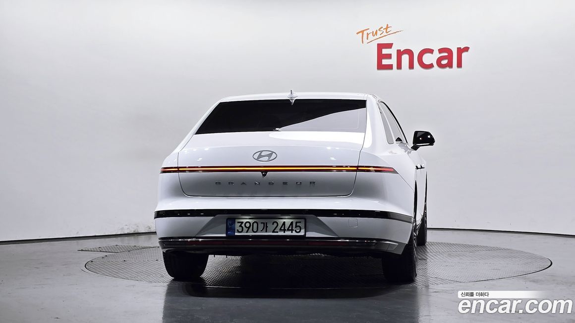Hyundai Grandeur 2,5 Gasoline 2WD, 2023