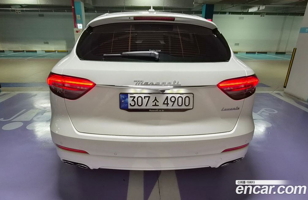 Maserati Levante 2.0 GT AWD, 2022