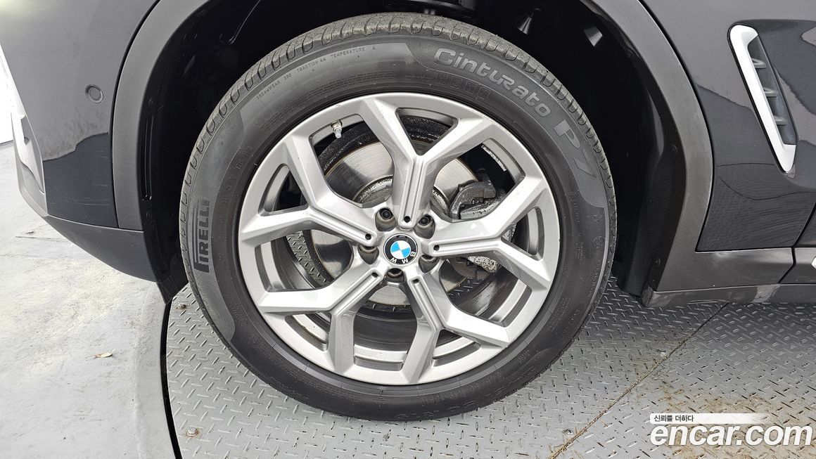 BMW X4 xDrive20i xLine, 2022