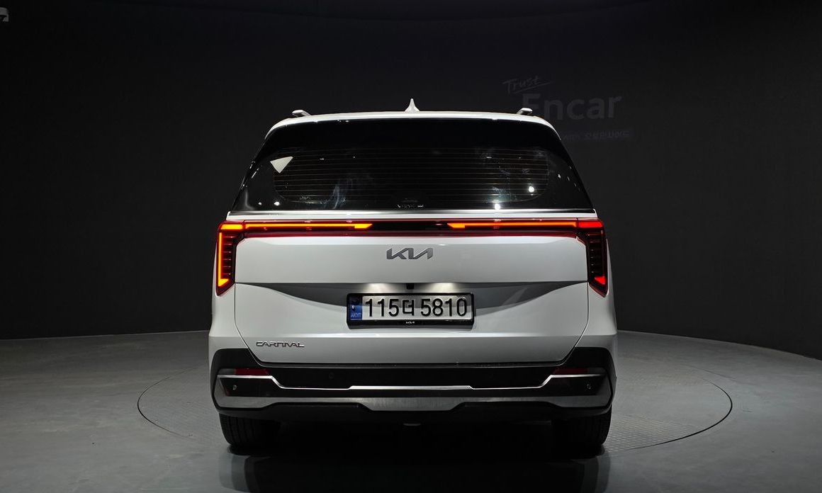 Kia Carnival 7-Seater Noblesse, 2025
