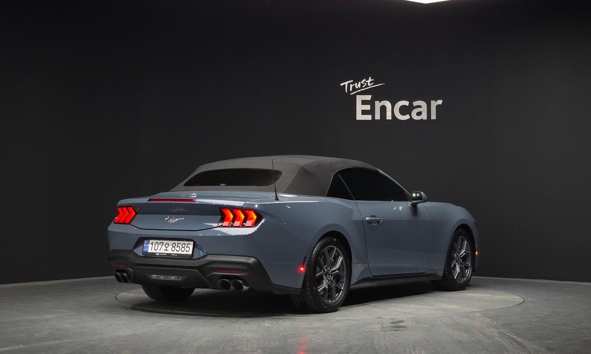 Ford Mustang 2.3 Ecoboost Premium Convertible, 2024