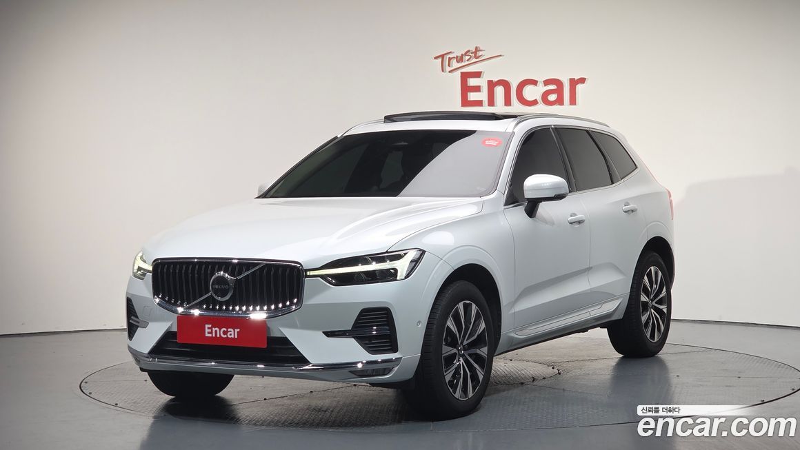 Volvo XC60 B5 Ultimate Bright, 2023