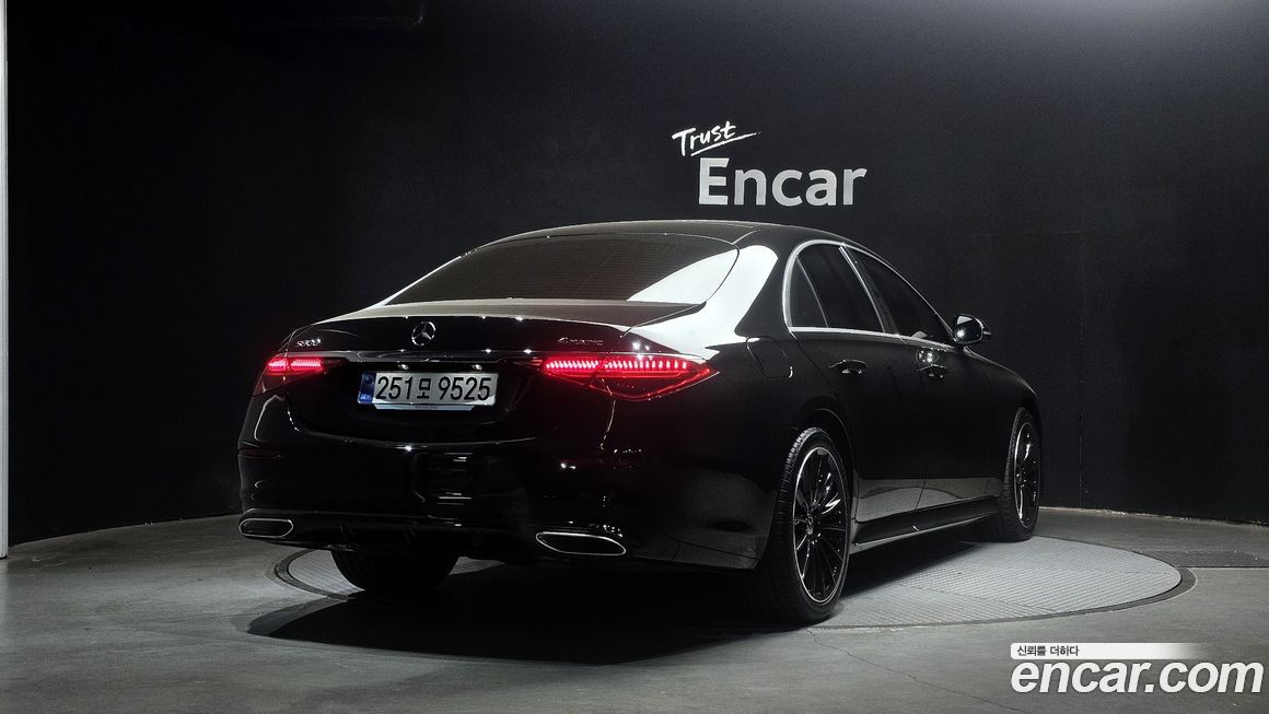 Mercedes-Benz S-Class S450 4MATIC, 2026