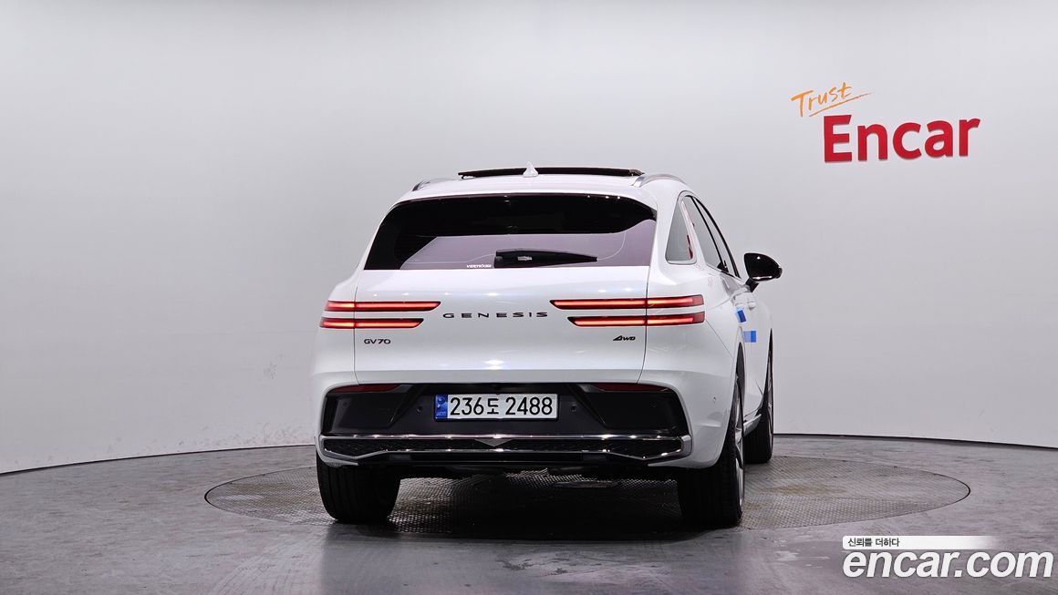 Genesis GV70 2.5T Gasoline AWD, 2025