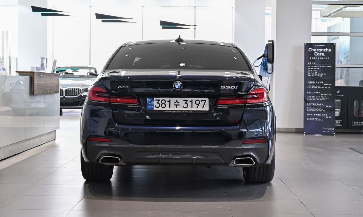 BMW 5-Series 530i xDrive M Sport Package, 2022