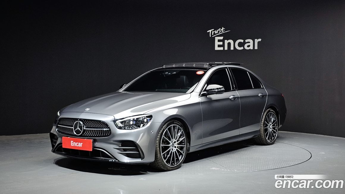 Mercedes-Benz E-Class E350 4MATIC AMG Line, 2023