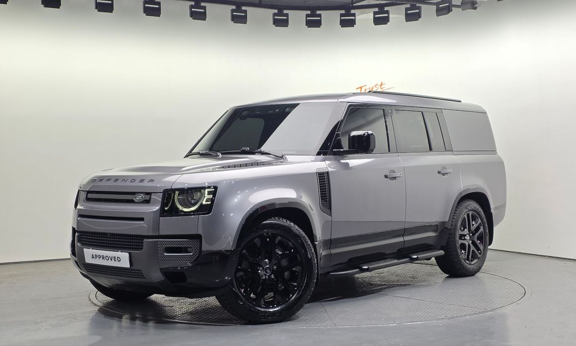 Land Rover Defender 130 P400 Outbound, 2024