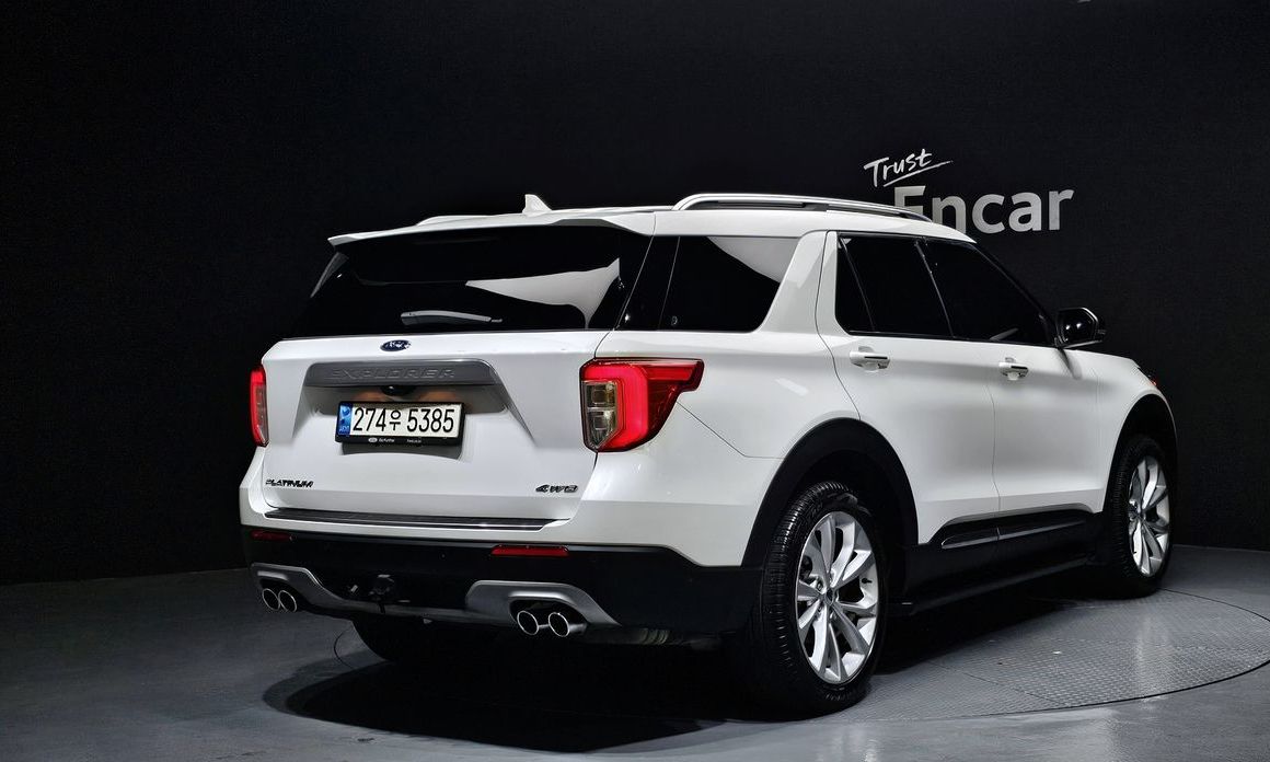 Ford Explorer 3.0 Platinum 4WD, 2022