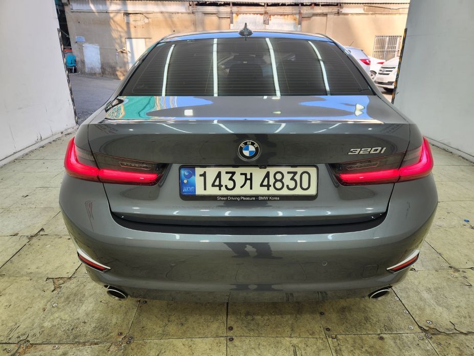 BMW 3-Series 320i M Sport, 2022