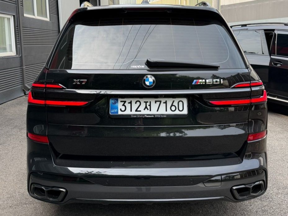 BMW X7 M60i xDrive M sport 6STR, 2025