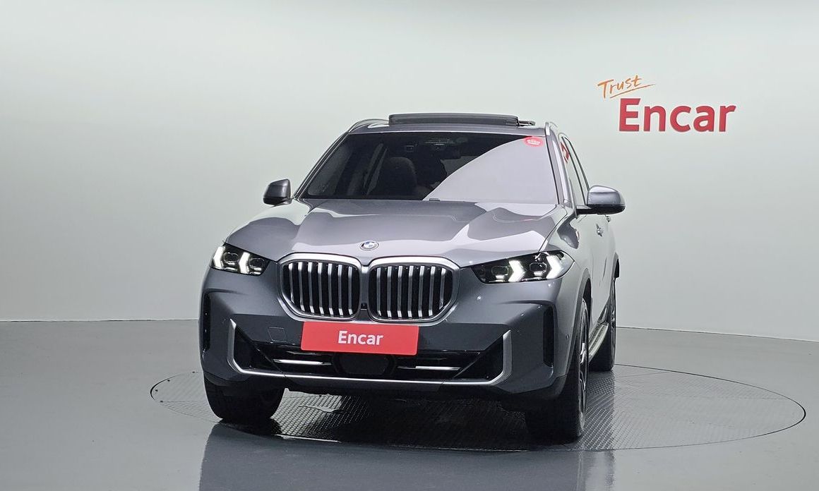 BMW X5 xDrive 40i xLine, 2024