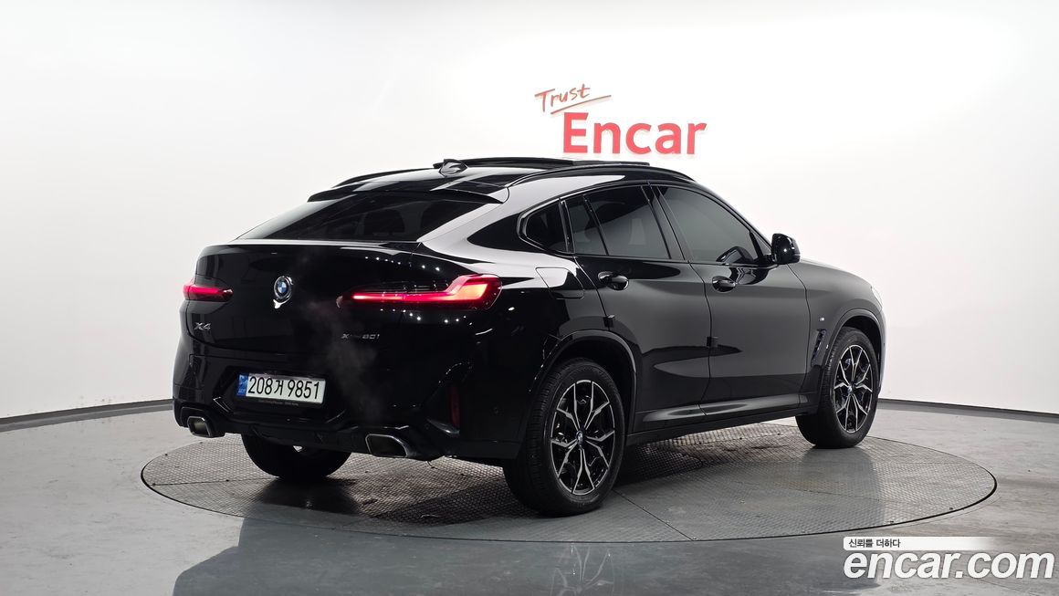 BMW X4 xDrive20i M Sport, 2022
