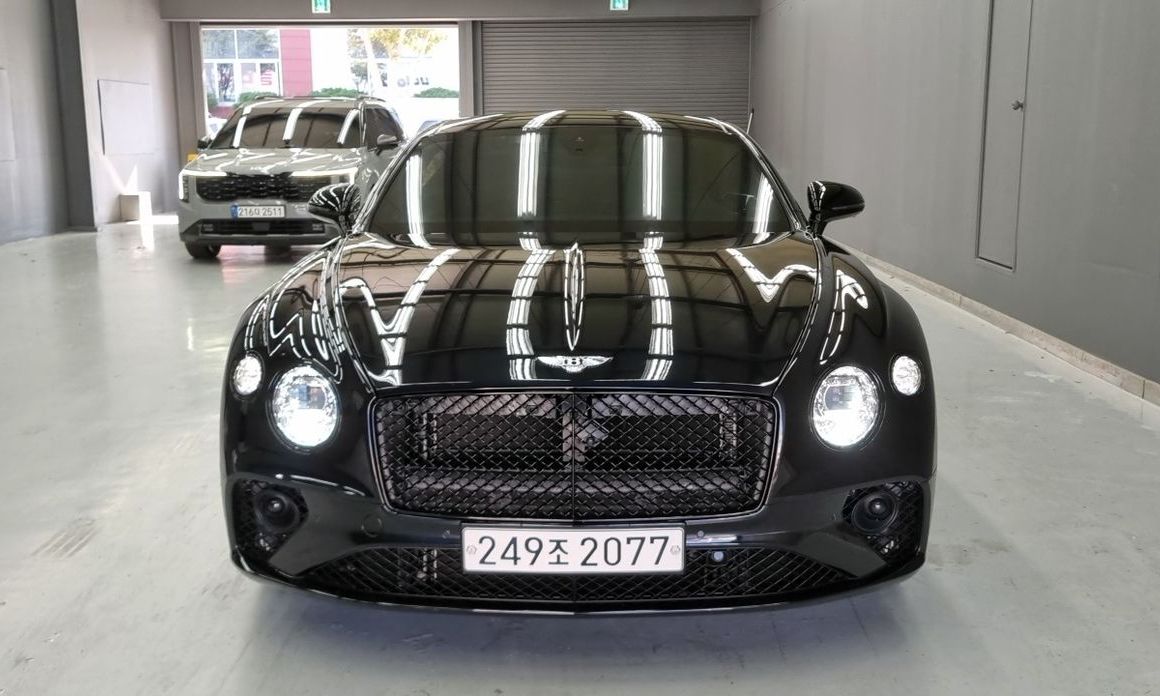 Bentley Continental 4.0 GTS, 2024