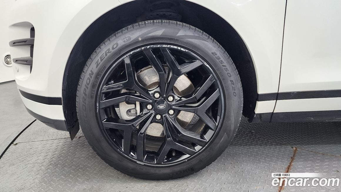 Land Rover Range Rover Evoque P250 R-Dynamic SE, 2023