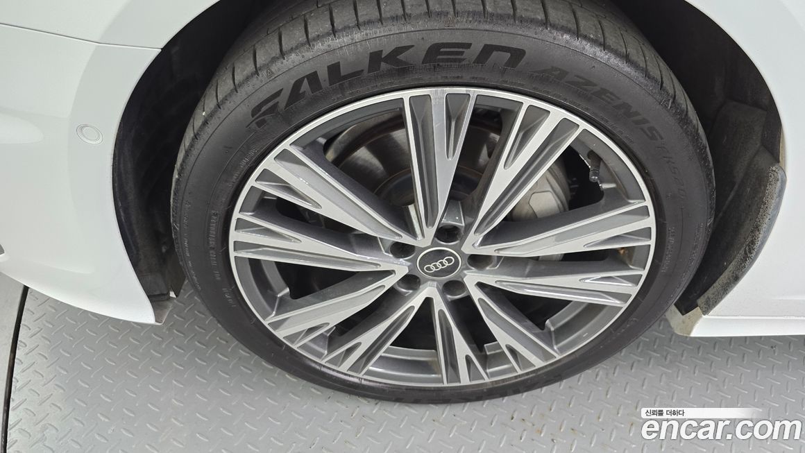 Audi A6 45 TFSI Quattro Premium, 2023